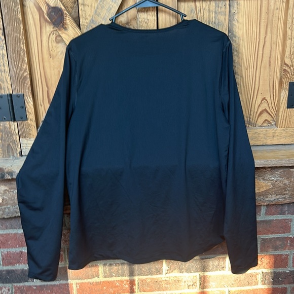 Women’s long sleeve Nike top - Picture 3 of 4
